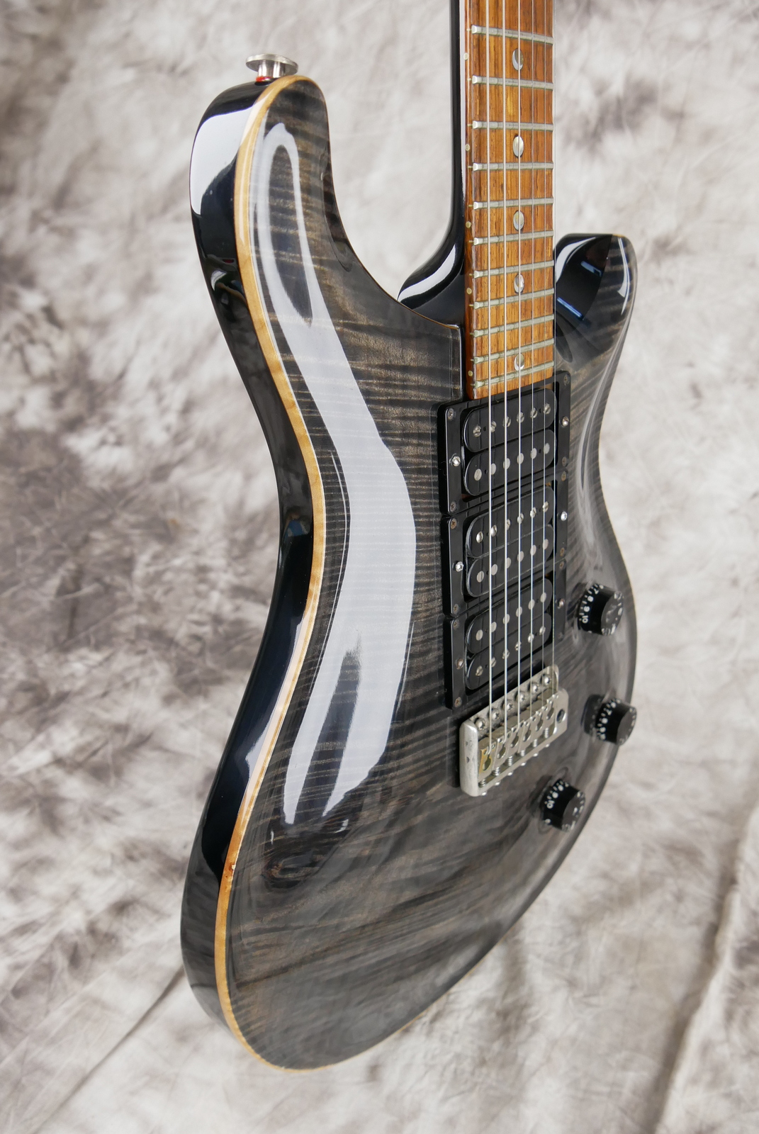 PRS_Custom_24_USA grey_black_1990-005.JPG